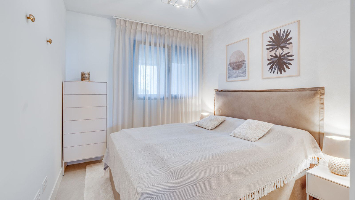 Se vende Apartamento Planta Baja de 2 dormitorios en Costa Del Sol, Málaga, España