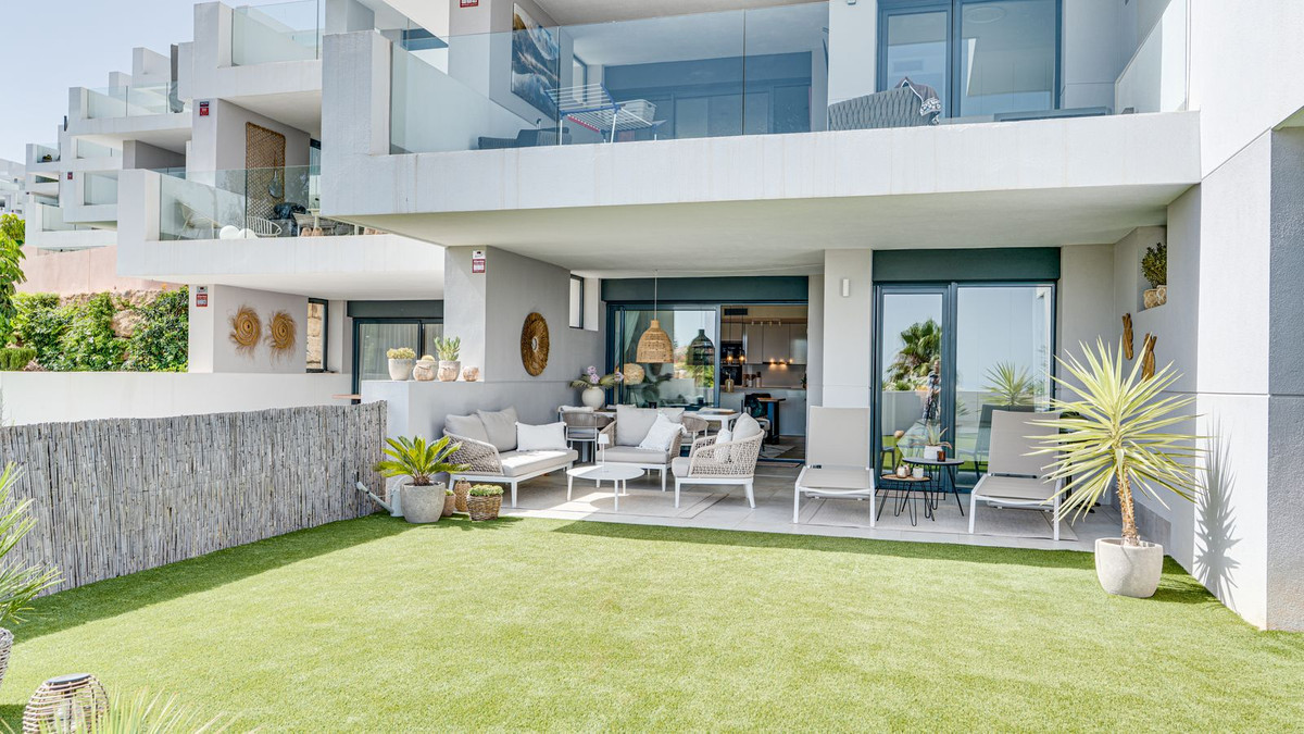Se vende Apartamento Planta Baja de 2 dormitorios en Costa Del Sol, Málaga, España