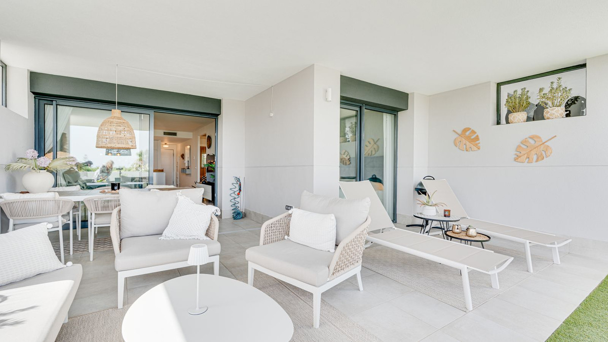 Se vende Apartamento Planta Baja de 2 dormitorios en Costa Del Sol, Málaga, España