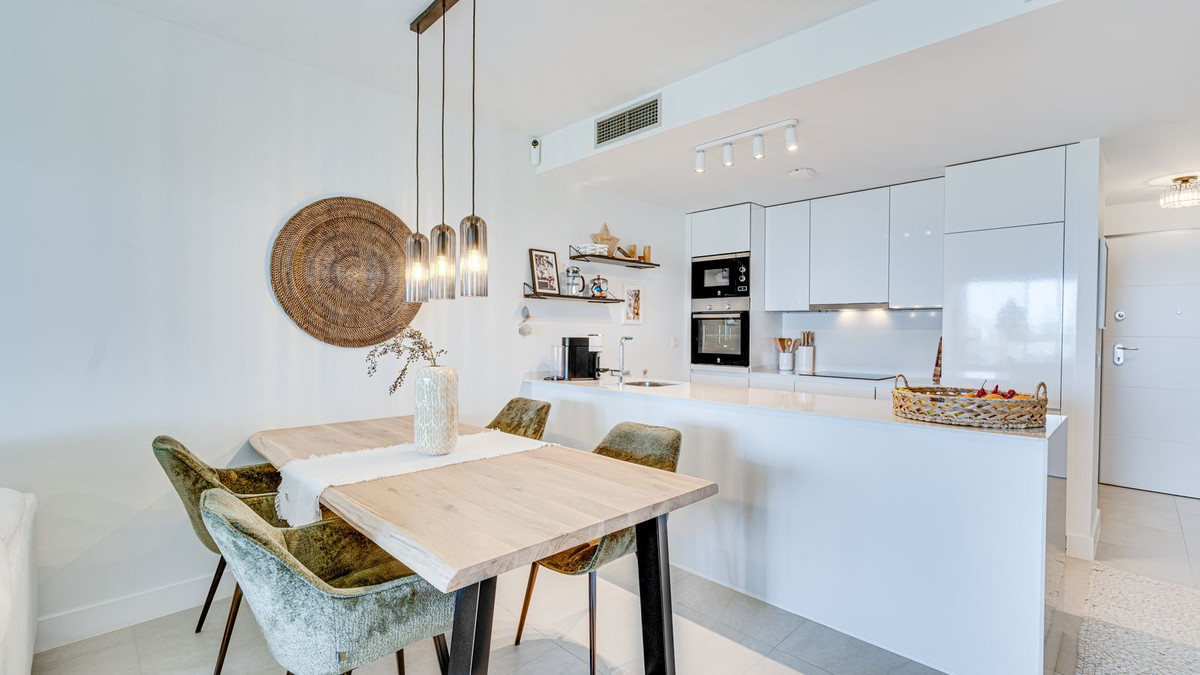 Se vende Apartamento Planta Baja de 2 dormitorios en Costa Del Sol, Málaga, España