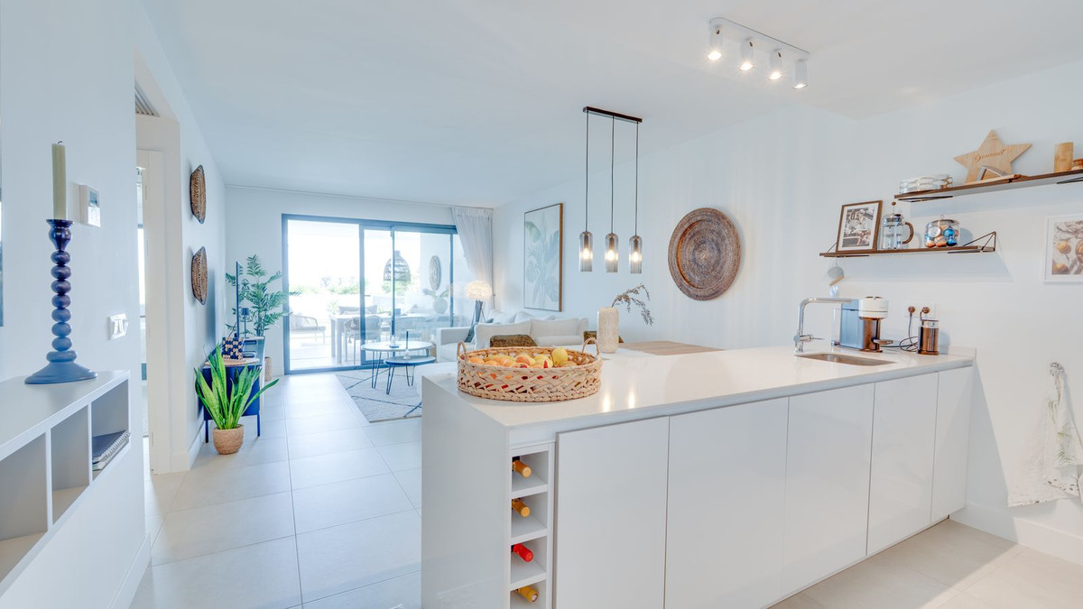 Se vende Apartamento Planta Baja de 2 dormitorios en Costa Del Sol, Málaga, España