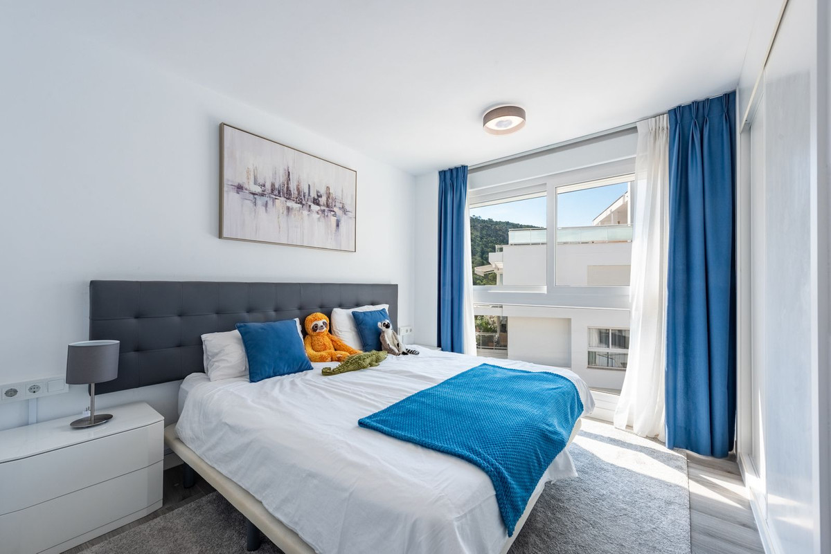 3 Bed Apartment for sale in Benahavís Costa Del Sol, Málaga, Spain