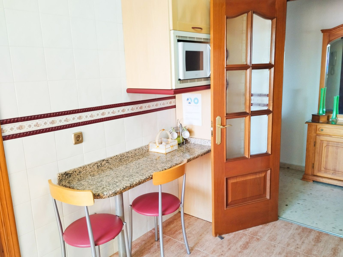 3 Bed Apartment for sale in Fuengirola Costa Del Sol, Málaga, Spain