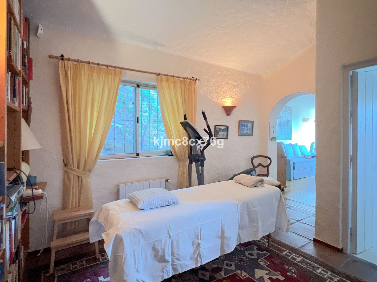 3 Bed Townhouse for sale in Mijas Costa Del Sol, Málaga, Spain