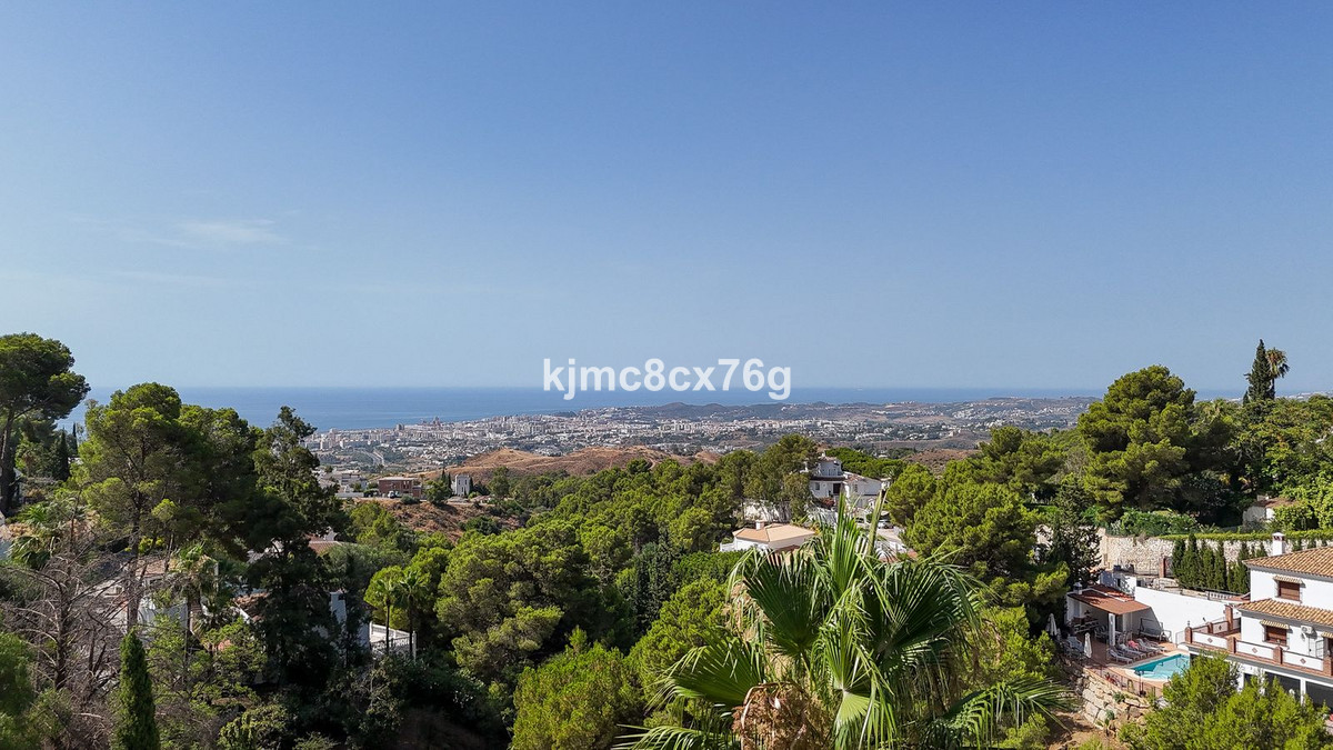 3 Bed Townhouse for sale in Mijas Costa Del Sol, Málaga, Spain