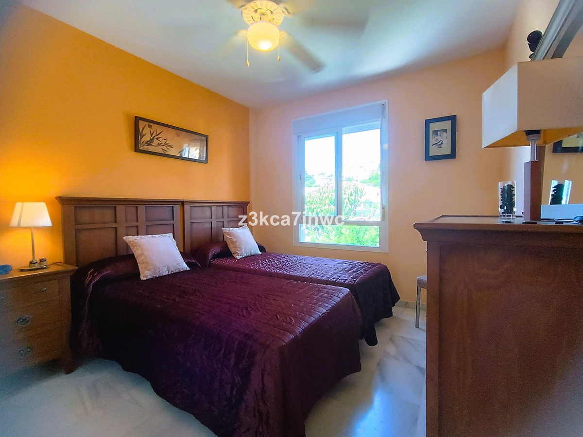 3 Bed Apartment for sale in Estepona Costa Del Sol, Málaga, Spain