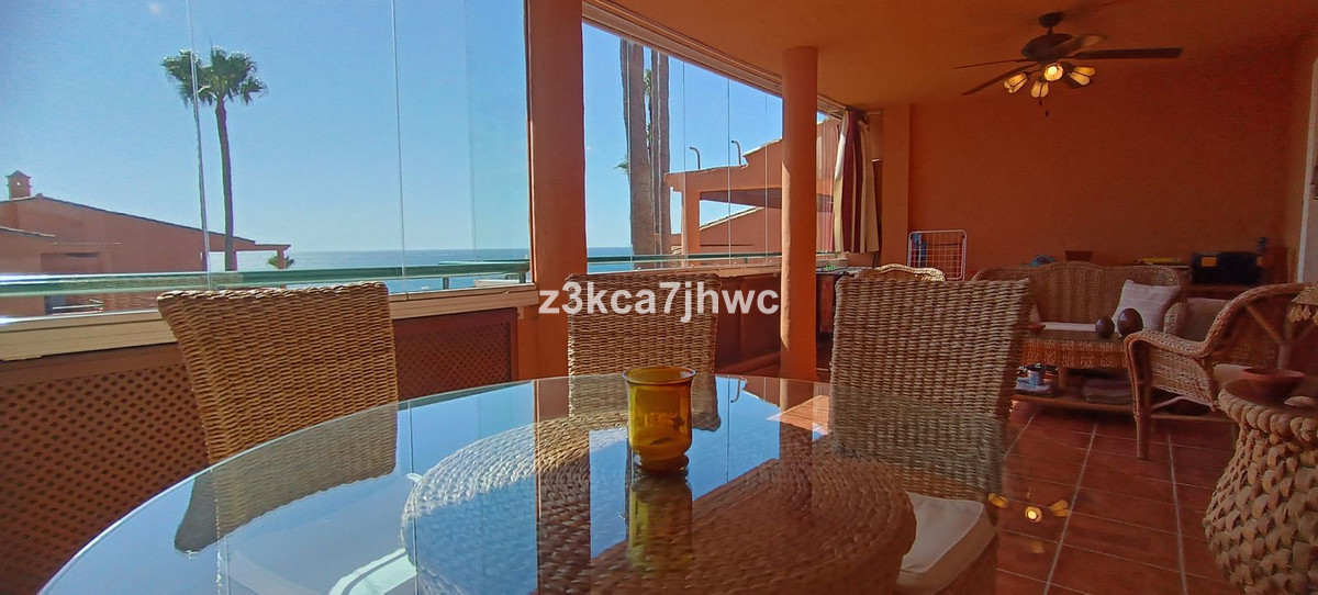 3 Bed Apartment for sale in Estepona Costa Del Sol, Málaga, Spain