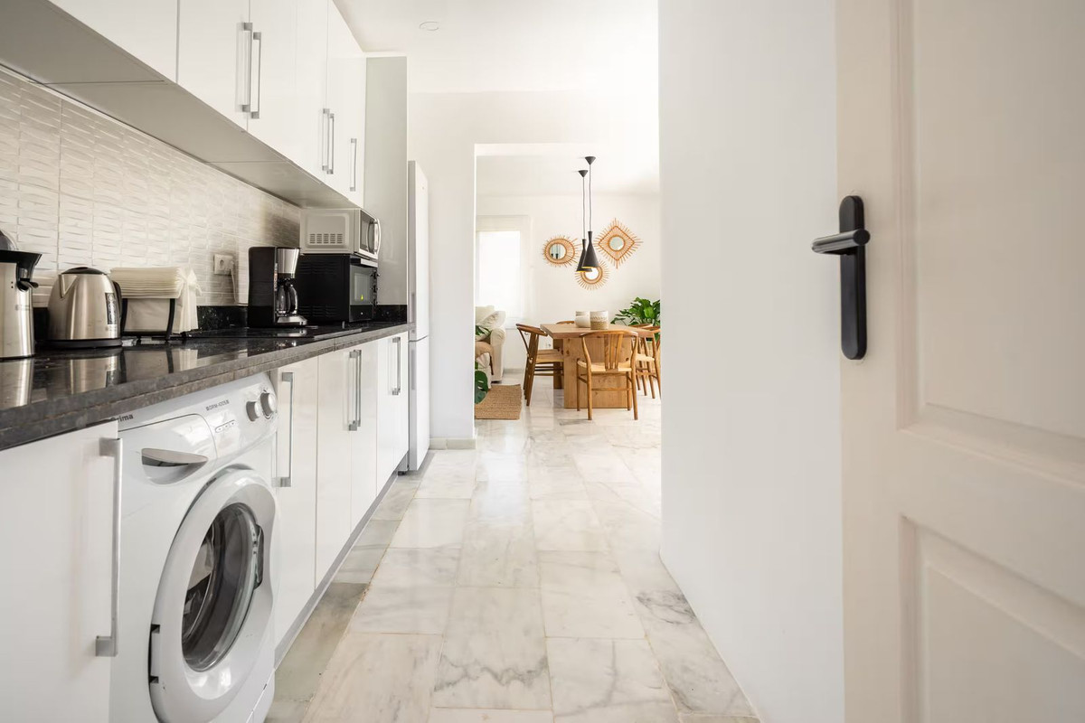 4 Bed Townhouse for sale in La Campana Costa Del Sol, Málaga, Spain