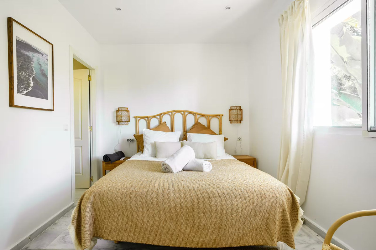 4 Bed Townhouse for sale in La Campana Costa Del Sol, Málaga, Spain