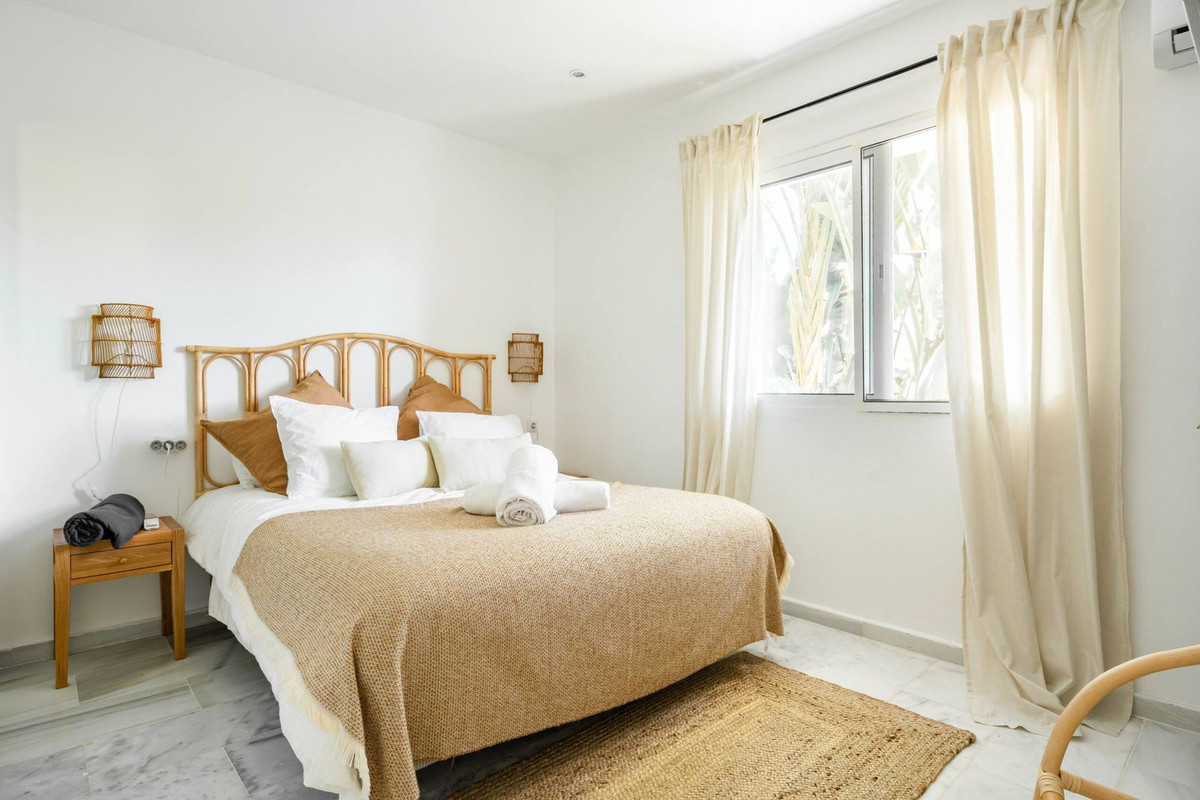 4 Bed Townhouse for sale in La Campana Costa Del Sol, Málaga, Spain