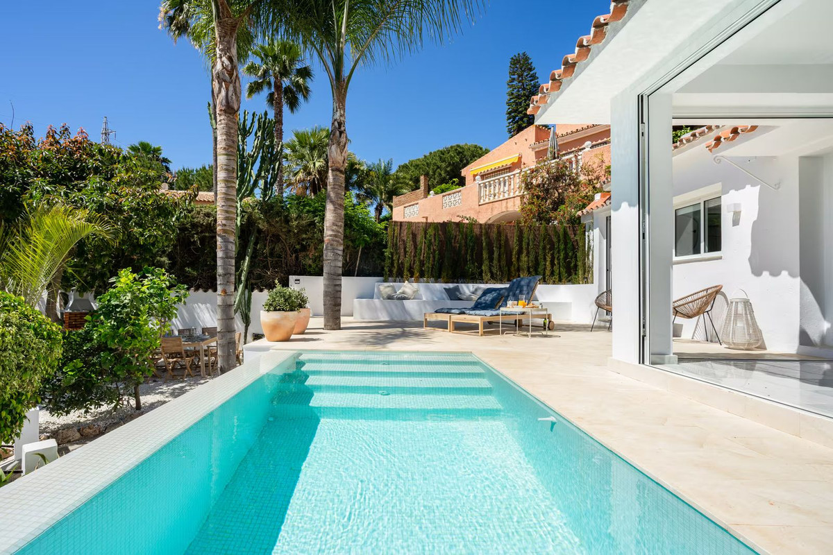 4 Bed Townhouse for sale in La Campana Costa Del Sol, Málaga, Spain
