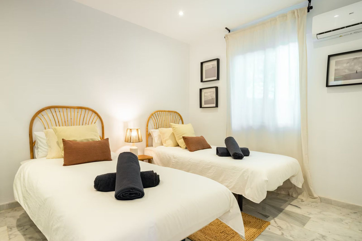 4 Bed Townhouse for sale in La Campana Costa Del Sol, Málaga, Spain