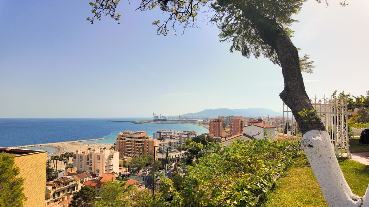 10 Bed Townhouse for sale in Málaga Centro Costa Del Sol, Málaga, Spain