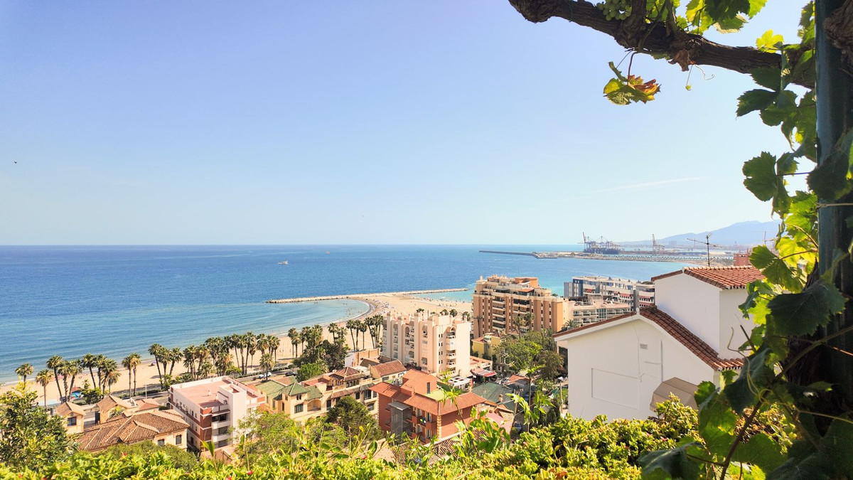 10 Bed Townhouse for sale in Málaga Centro Costa Del Sol, Málaga, Spain