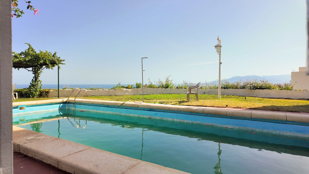 10 Bed Townhouse for sale in Málaga Centro Costa Del Sol, Málaga, Spain