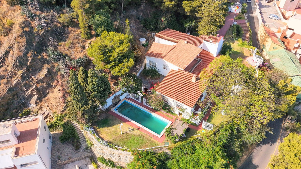 10 Bed Townhouse for sale in Málaga Centro Costa Del Sol, Málaga, Spain