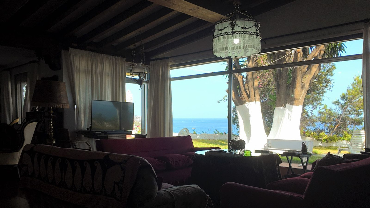 10 Bed Townhouse for sale in Málaga Centro Costa Del Sol, Málaga, Spain