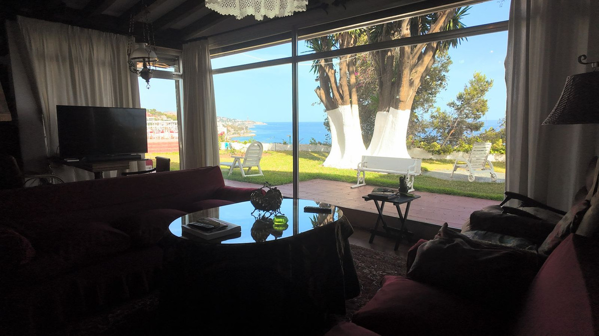 10 Bed Townhouse for sale in Málaga Centro Costa Del Sol, Málaga, Spain