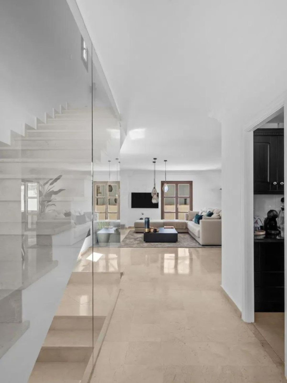 4 Bed Townhouse for sale in Selwo Costa Del Sol, Málaga, Spain