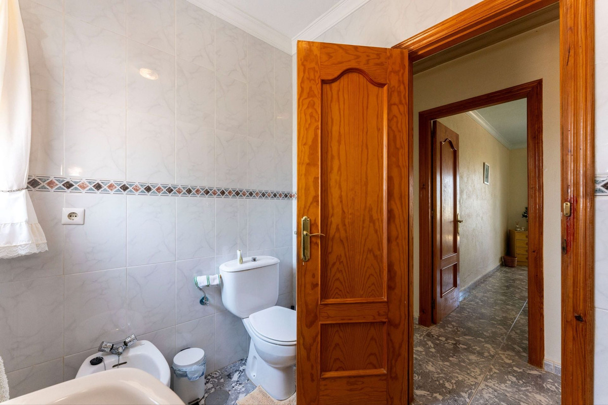 3 Bed Townhouse for sale in Guaro Costa Del Sol, Málaga, Spain