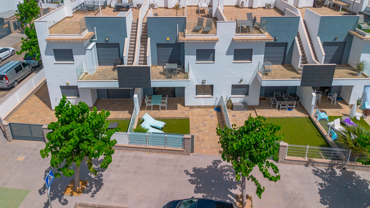 2 Bed Apartment for sale in Pilar De La Horadada Costa Blanca, Alicante, Spain