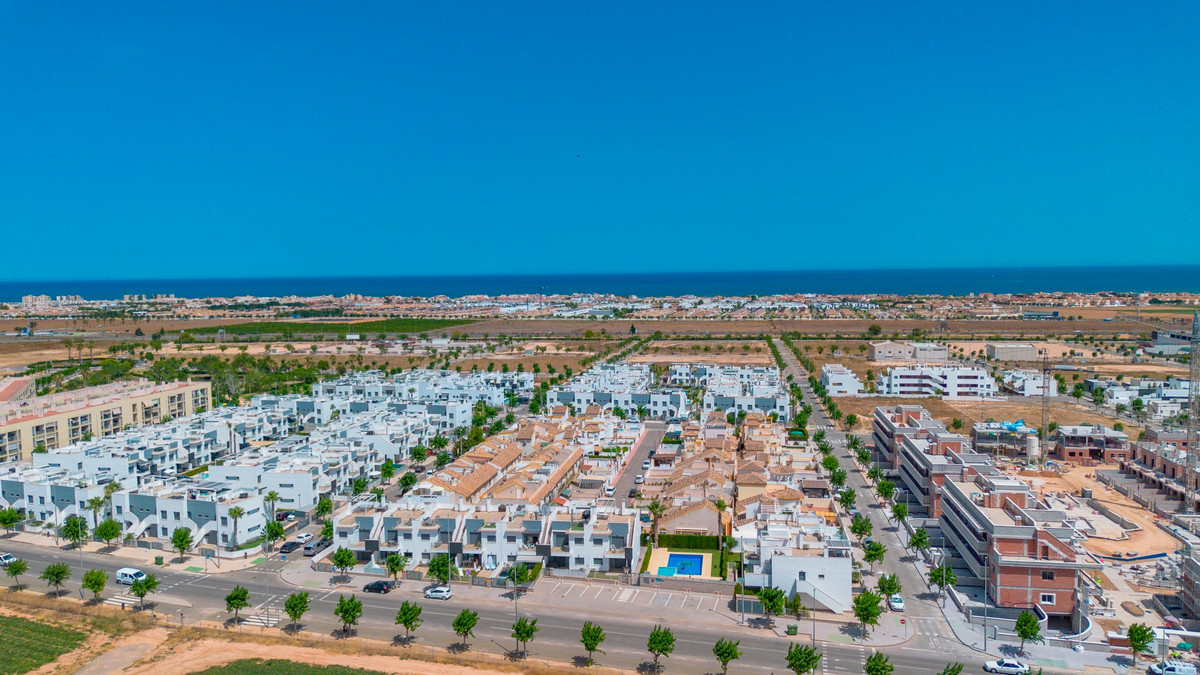 2 Bed Apartment for sale in Pilar De La Horadada Costa Blanca, Alicante, Spain
