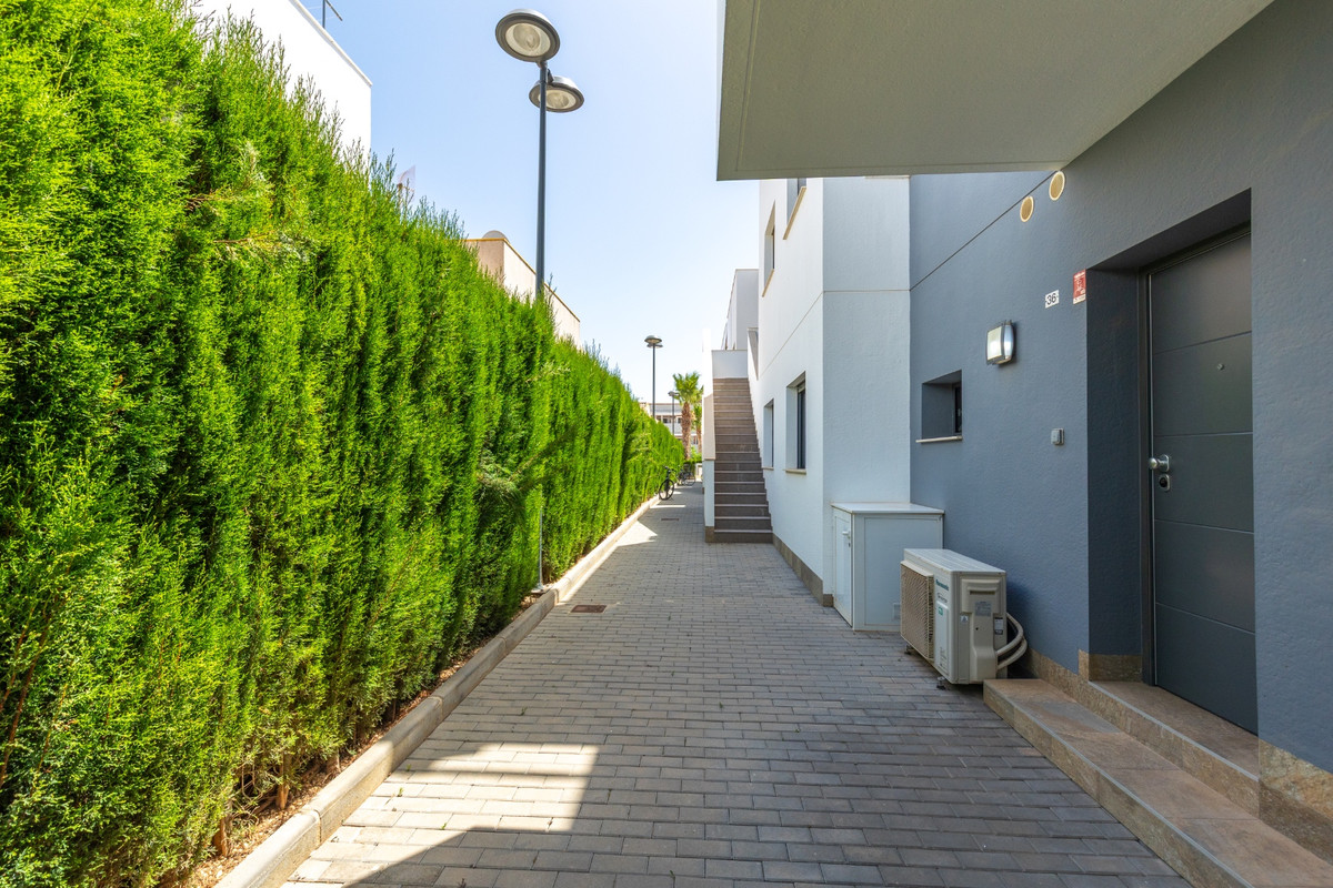 2 Bed Apartment for sale in Pilar De La Horadada Costa Blanca, Alicante, Spain