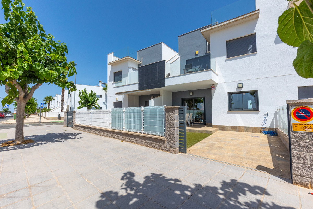 2 Bed Apartment for sale in Pilar De La Horadada Costa Blanca, Alicante, Spain