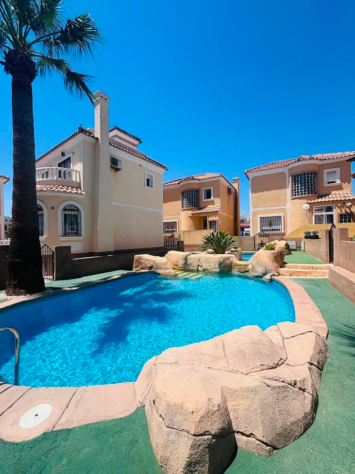 3 Bed Townhouse for sale in Blue Lagoon Costa Blanca, Alicante, Spain