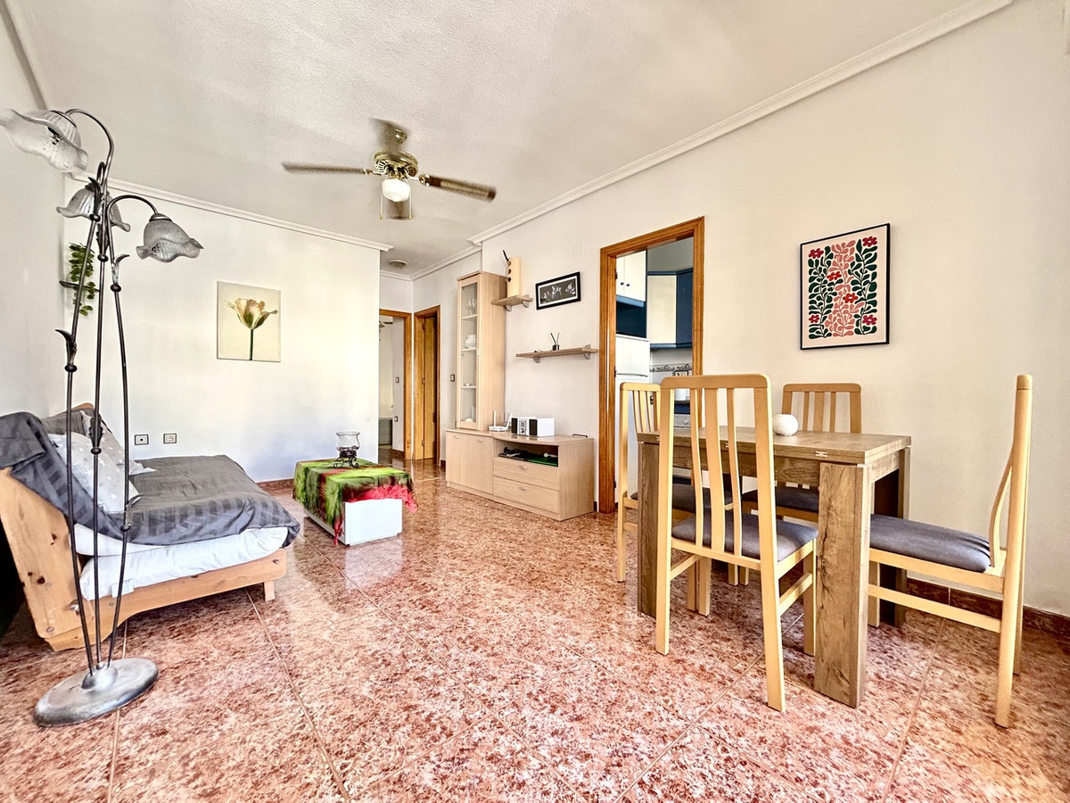 2 Bed Apartment for sale in Los Altos Costa Blanca, Alicante, Spain