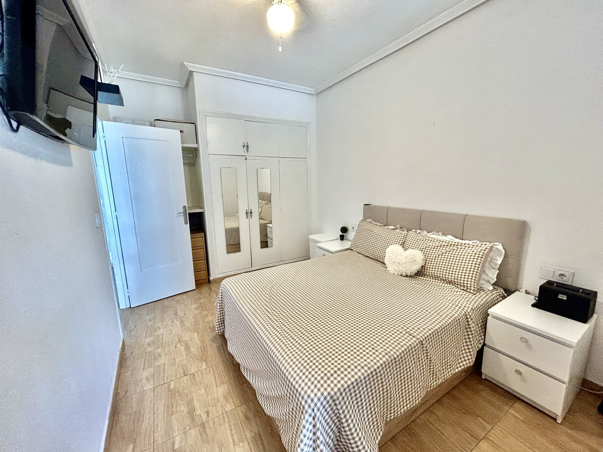 Se vende Apartamento Planta Baja de 2 dormitorios en Costa Blanca, Alicante, España