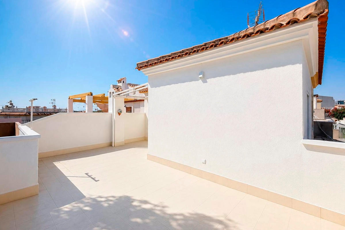 3 Bed Townhouse for sale in Los Altos Costa Blanca, Alicante, Spain
