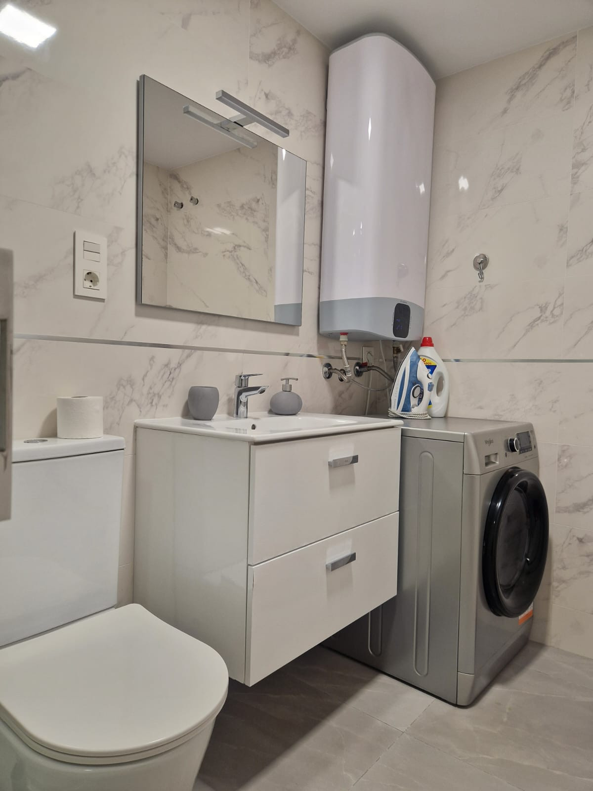 1 Bed Apartment for sale in Elviria Costa Del Sol, Málaga, Spain