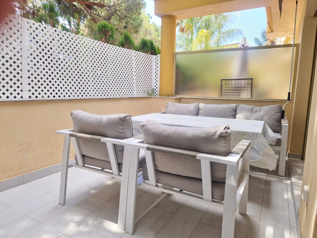 1 Bed Apartment for sale in Elviria Costa Del Sol, Málaga, Spain
