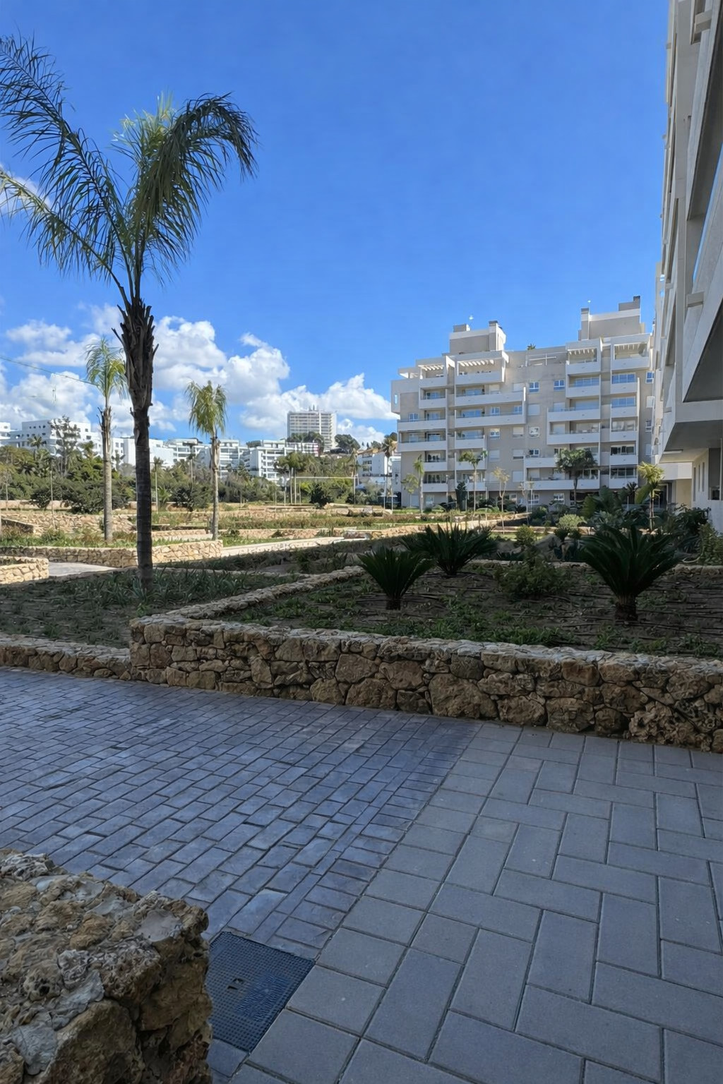 Se vende Apartamento Planta Media de 3 dormitorios en Costa Del Sol, Málaga, España