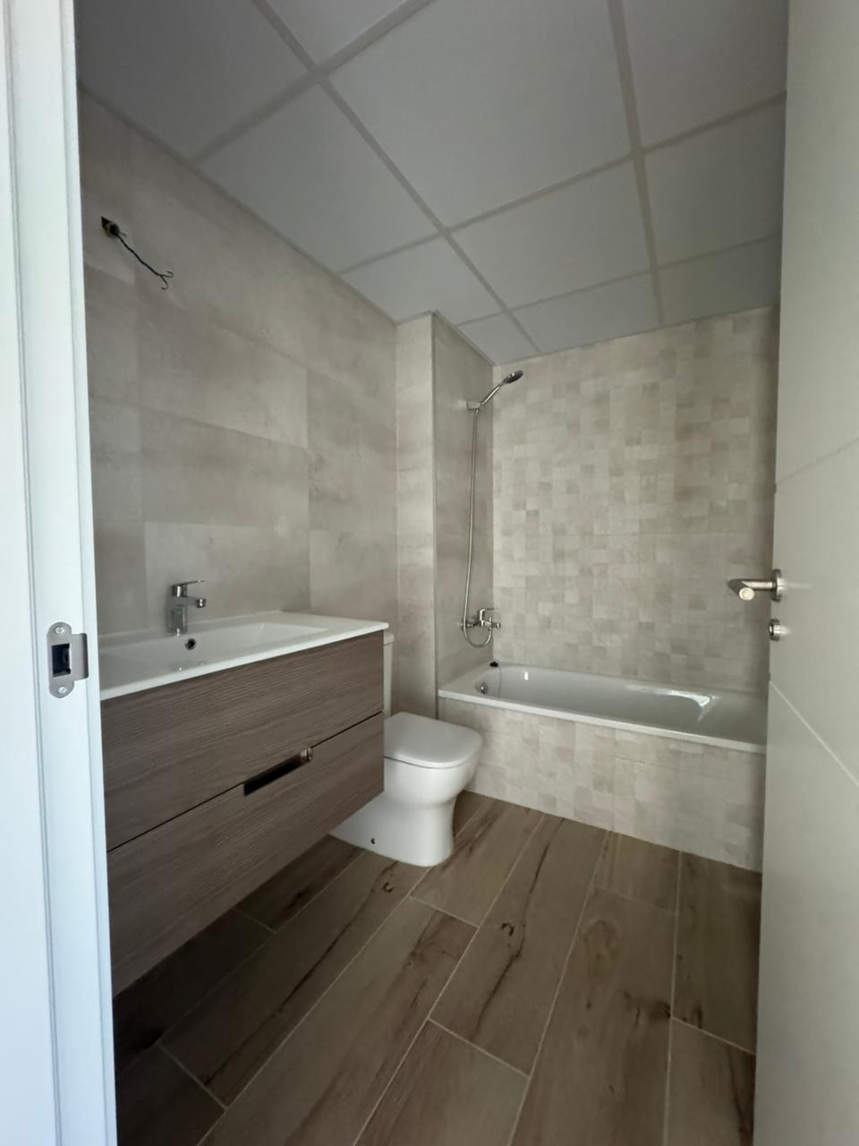 Se vende Apartamento Planta Media de 3 dormitorios en Costa Del Sol, Málaga, España