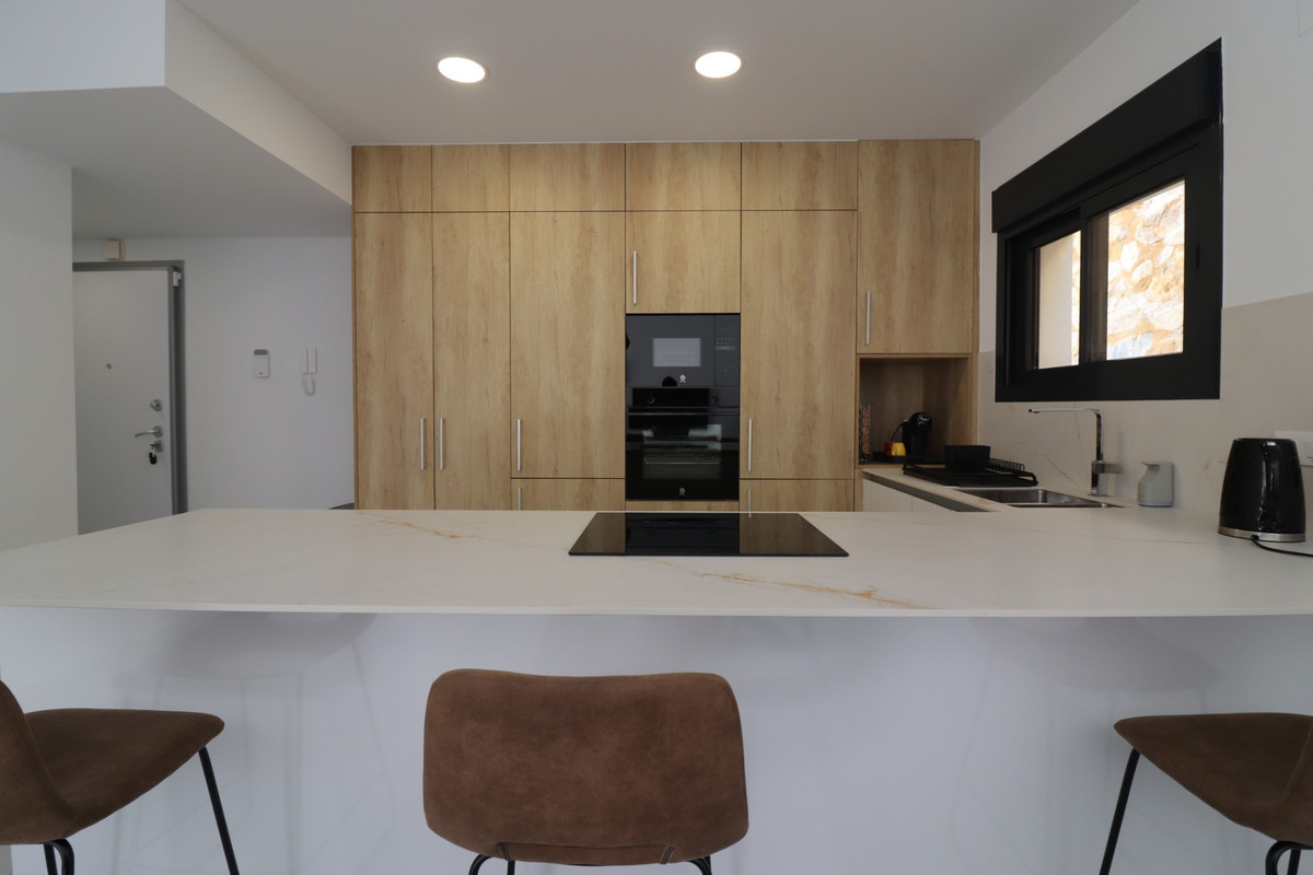 3 Bed Townhouse for sale in Algorfa Costa Blanca, Alicante, Spain