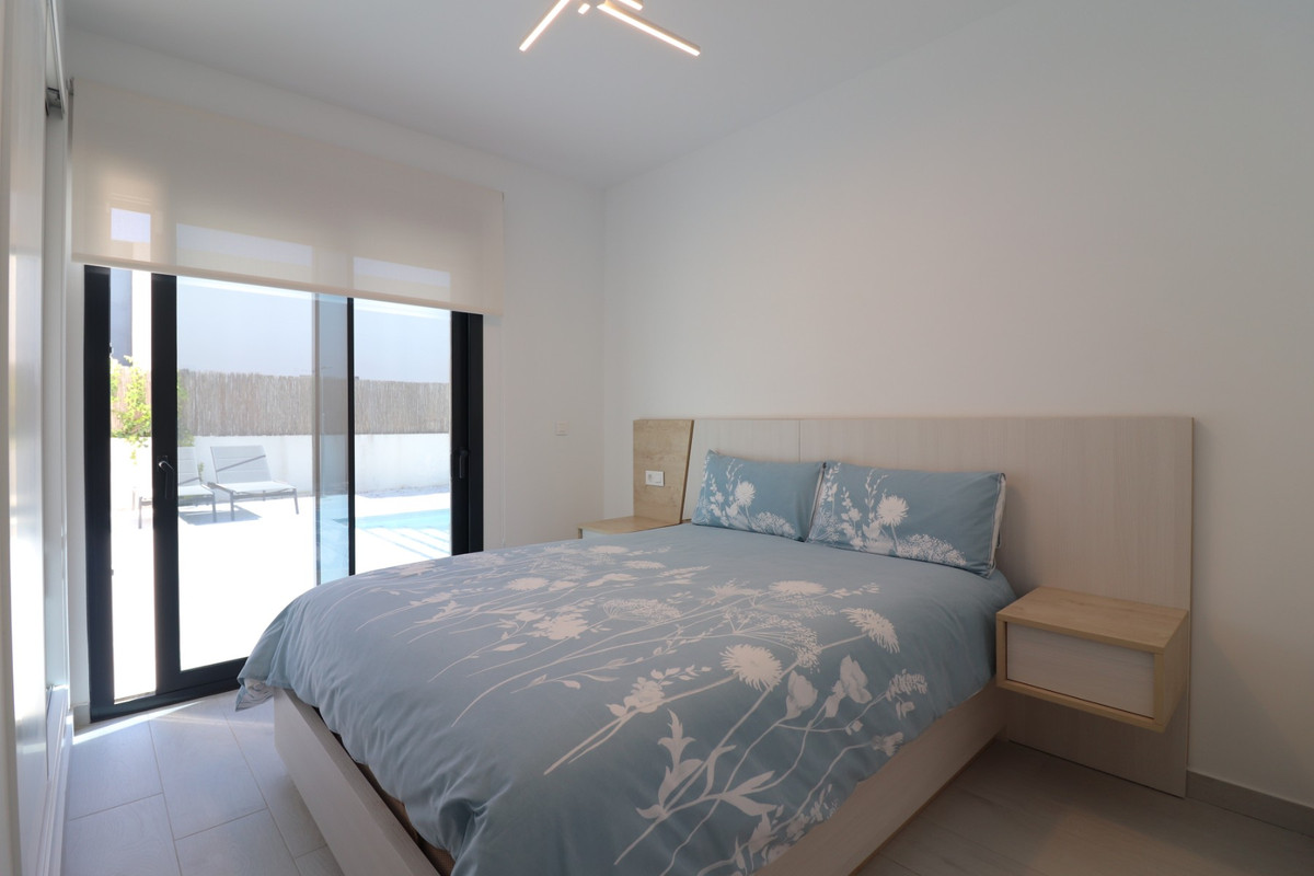 3 Bed Townhouse for sale in Algorfa Costa Blanca, Alicante, Spain