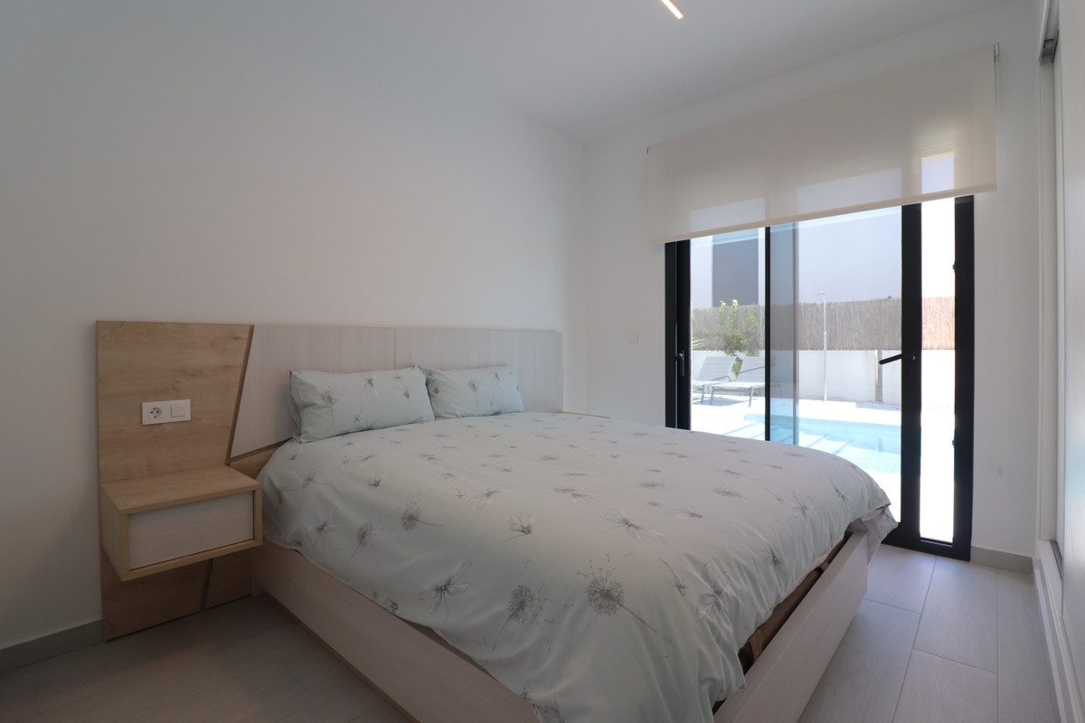 3 Bed Townhouse for sale in Algorfa Costa Blanca, Alicante, Spain