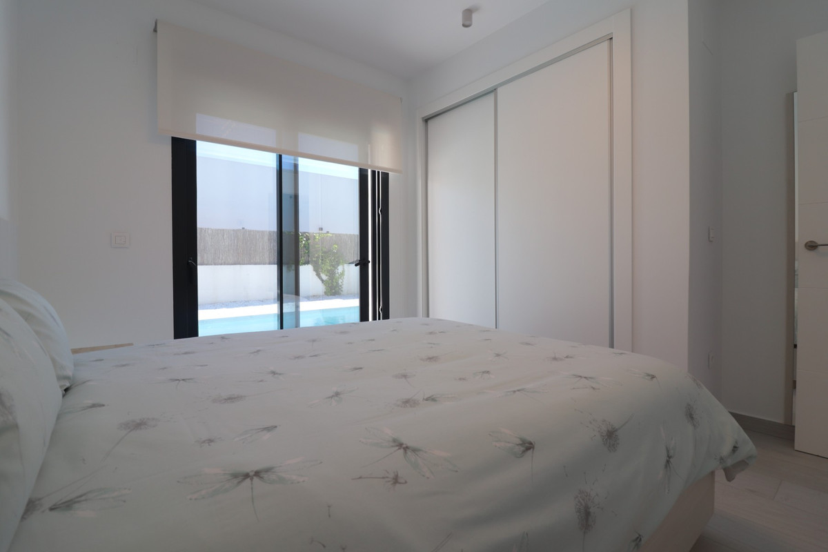 3 Bed Townhouse for sale in Algorfa Costa Blanca, Alicante, Spain