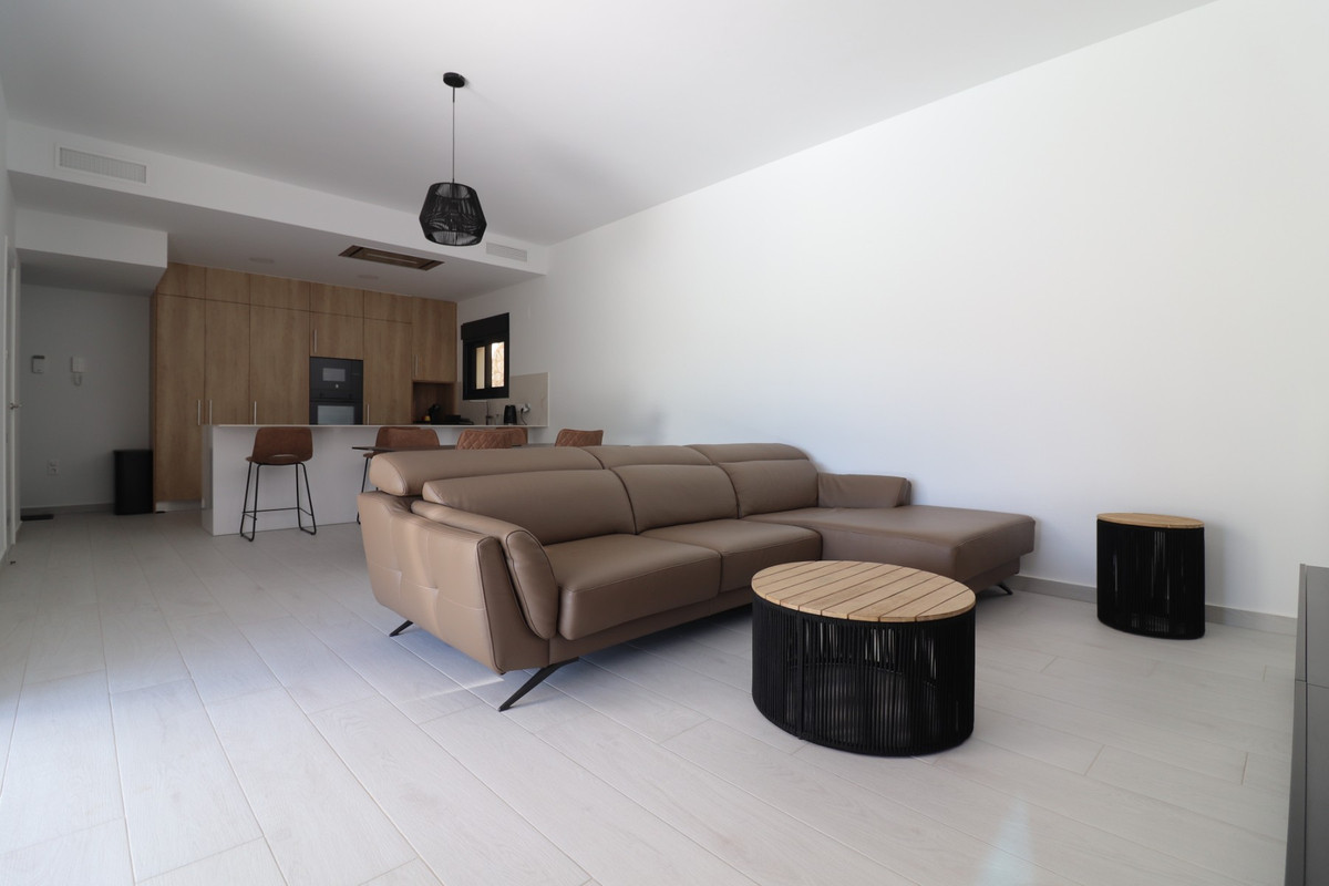3 Bed Townhouse for sale in Algorfa Costa Blanca, Alicante, Spain