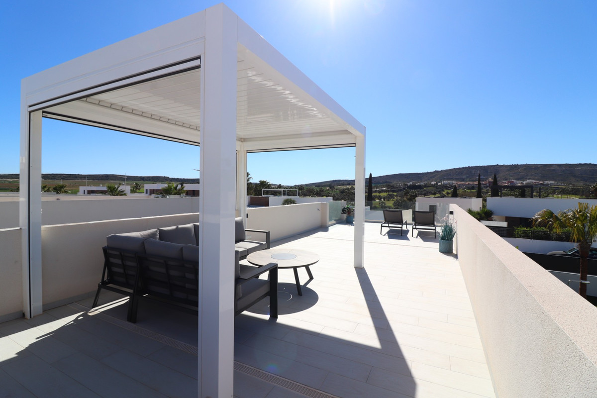 3 Bed Townhouse for sale in Algorfa Costa Blanca, Alicante, Spain