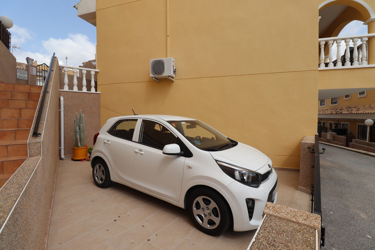 2 Bed Townhouse for sale in Montemar Costa Blanca, Alicante, Spain
