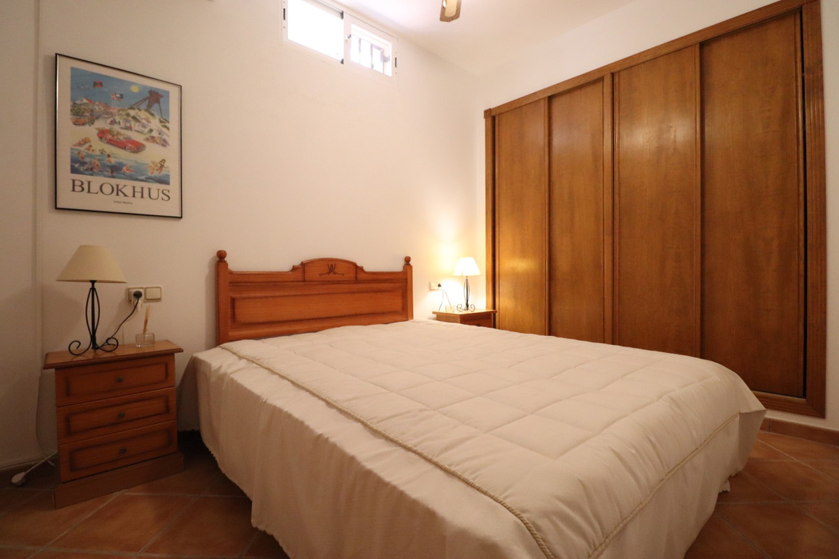 5 Bed Townhouse for sale in Lo Crispin Costa Blanca, Alicante, Spain