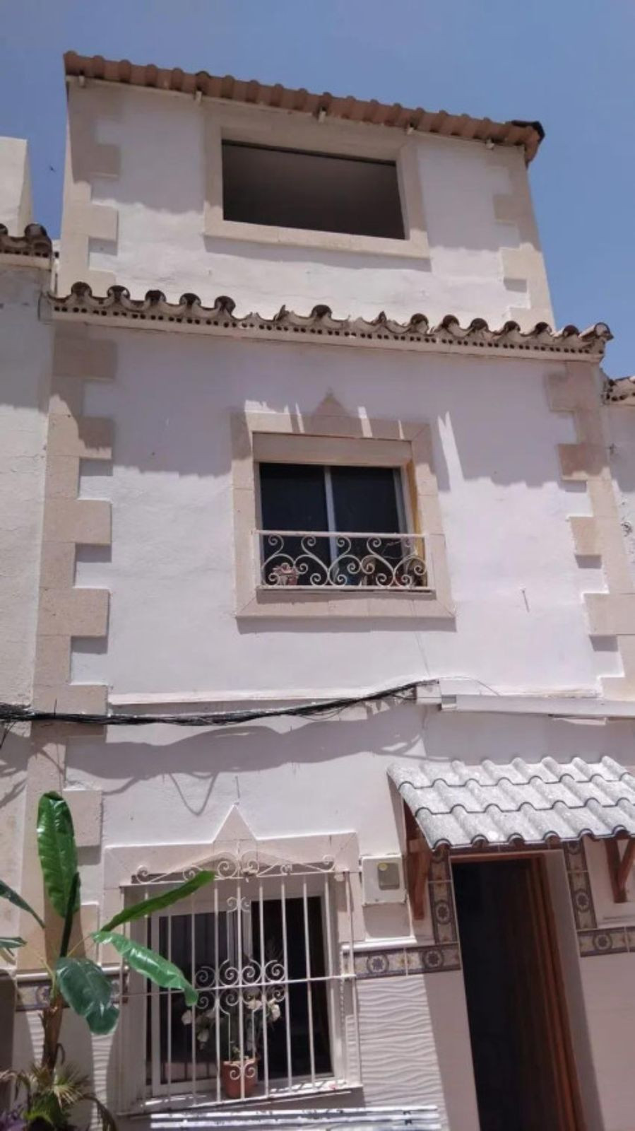 5 Bed Townhouse for sale in Estepona Costa Del Sol, Málaga, Spain