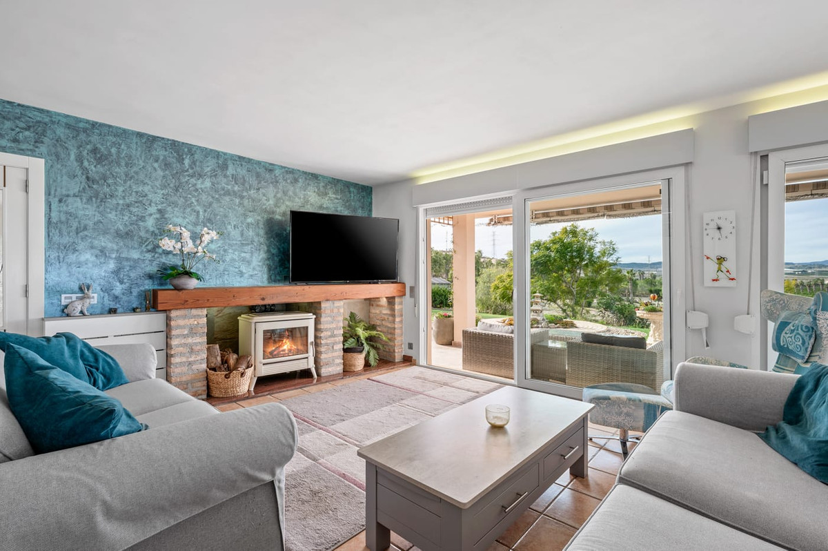 4 Bed Townhouse for sale in Torremendo Costa Blanca, Alicante, Spain
