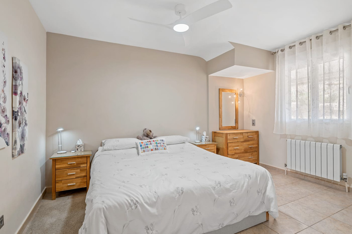 4 Bed Townhouse for sale in Torremendo Costa Blanca, Alicante, Spain