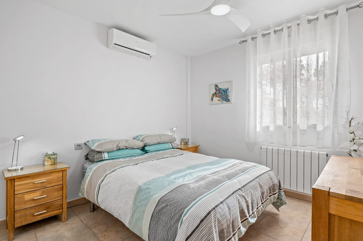 4 Bed Townhouse for sale in Torremendo Costa Blanca, Alicante, Spain