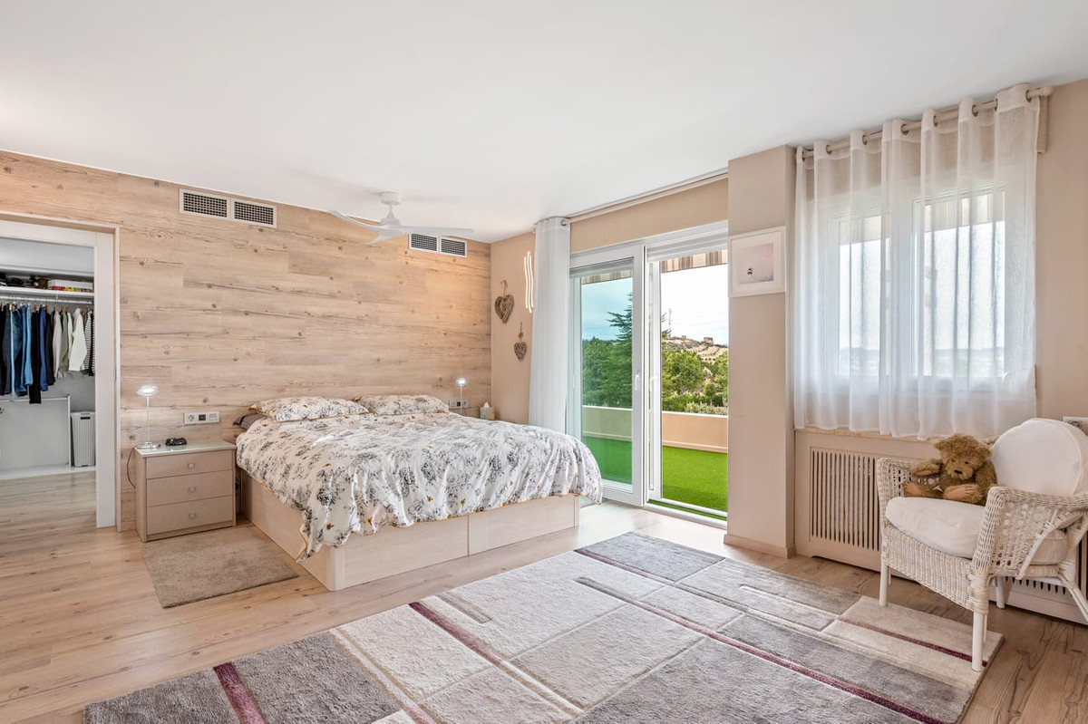 4 Bed Townhouse for sale in Torremendo Costa Blanca, Alicante, Spain
