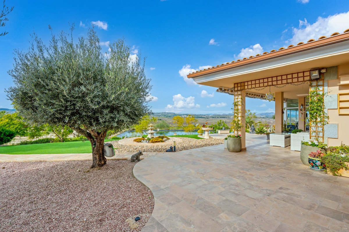 4 Bed Townhouse for sale in Torremendo Costa Blanca, Alicante, Spain